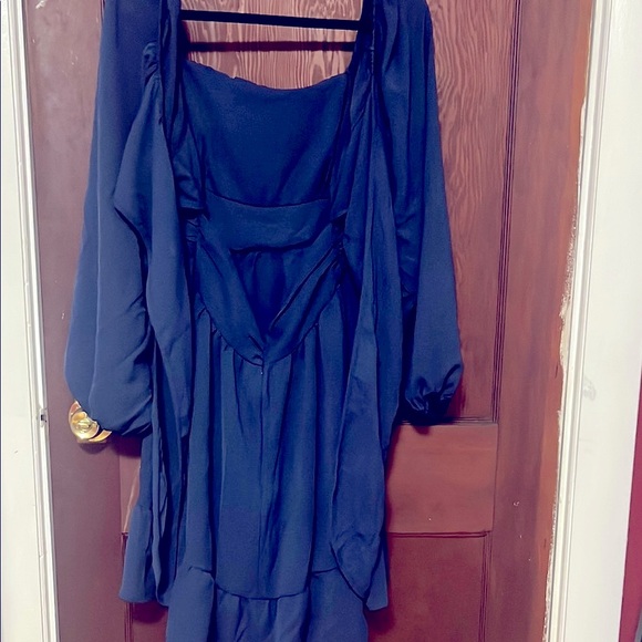 Elegant Navy Blue Dress - Picture 3 of 4